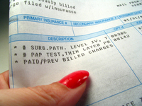 Endabrechnung - Gesundheitswesen und Medizin, Rechnung, Gynäkologe, Finanzen, Gebärmutterabstrich, Pap, Krankheit, Medizinischer Test, Operation, Bezahlen, Labor, Krebs, preventative, expenses,.