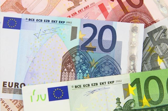 Auszahlung (Valutierung) - Geld.