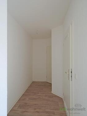 Flur und Abstellkammer - 