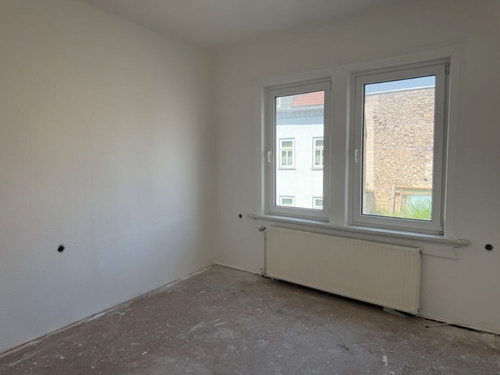 Wohnraum - 8 Zimmer Einfamilienhaus zum Kaufen in Ohrdruf