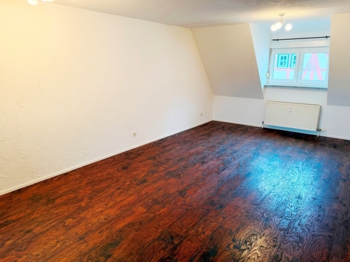 Wohnen Teilansicht - 3 Zimmer Maisonettenwohnung zum Kaufen in Bönnigheim