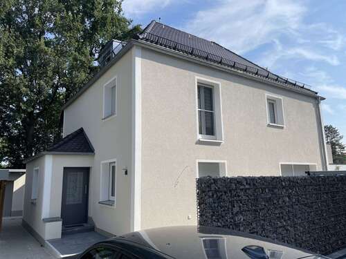 Foto - Haus zum Kaufen in Schwabach 849.000,00 € 166 m²