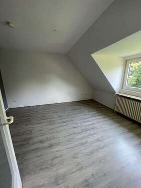 Foto - Wohnung zum Mieten in Essen 400,00 € 27 m²