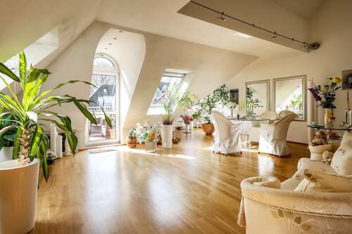 Foto - Wohnung zum Kaufen in Mülheim 399.000,00 € 115.2 m²