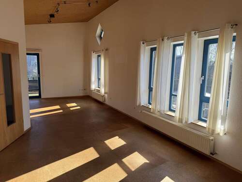 Foto - Wohnung zum Mieten in Nienburg 700,00 € 75.71 m²