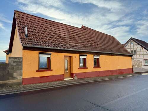 Foto - Haus zum Kaufen in Dreisen 159.000,00 € 69 m²