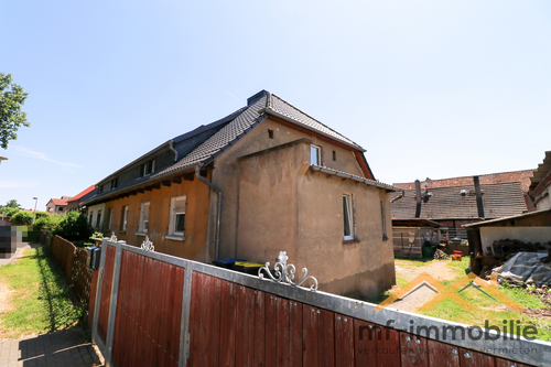 Immobilie Altenhausen-16 - 7 Zimmer Doppelhaushälfte zum Kaufen in Altenhausen