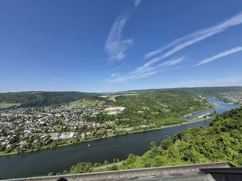 Blick aus dem DG - Reihenendhaus mit 190,30 m² in Starkenburg zum Kaufen
