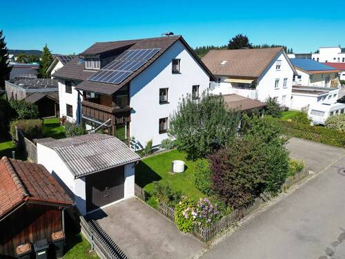 Hausansicht - Gepflegtes 3-Familienhaus in schöner Wohnlage von Isny, eine Wohnung steht leer!