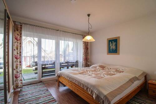 Schlafzimmer 1 Whg 1 - Mehrfamilienhaus, Wohnhaus mit 241,00 m² in Oberreute zum Kaufen