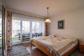 Schlafzimmer 1 Whg 1 - Mehrfamilienhaus, Wohnhaus in Oberreute zum Kaufen