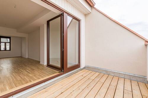 Terrasse - 2 Zimmer Etagenwohnung zum Kaufen in Leipzig