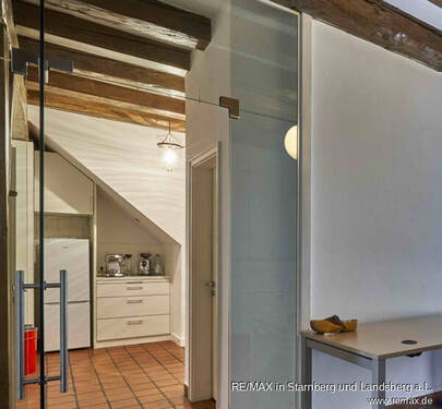 Ladenbüro Vorraum - 