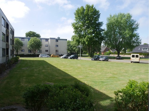 Ausblick vom Balkon - Etagenwohnung in Husum - mietfrei - 2 Zimmer mit Süd-Balkon zu verkaufen!