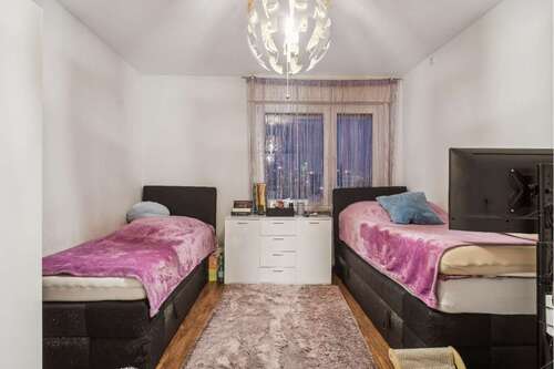 backbone_583282-A_010_HD - 