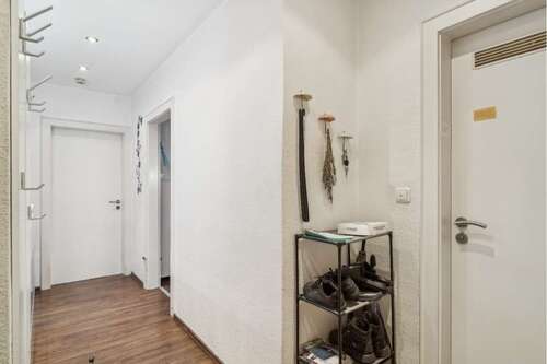 backbone_583282-A_022_HD - 