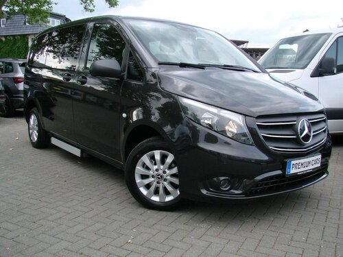 Mercedes-Benz Vito Tourer Pro PARAVAN elektr. Rollstuhlkassette