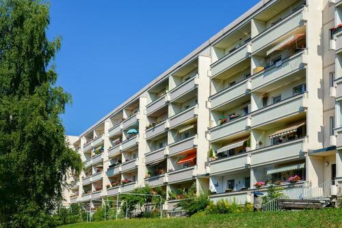 Foto - Große 3-Zimmer-Wohnung mit prima Aussicht