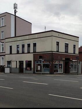 Foto - Attraktives Mehrfamilien-Reiheneckhaus mit Gewerbefläche