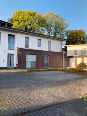 Foto - Moderne 3-Zimmer Erdgeschosswohnung mit Garten in zentraler Lage