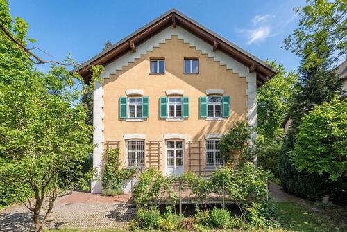 Foto - Historische Villa mit hinreißendem Flair und großem Raumangebot in ruhiger Lage