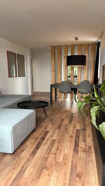 Foto - Moderne hochwertig möblierte 2-Zimmer Wohnung mit Aussicht