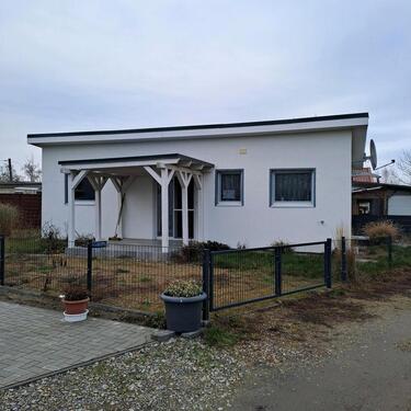 Foto - Ferienhaus, Wochenendhaus massiv Seerosenteich