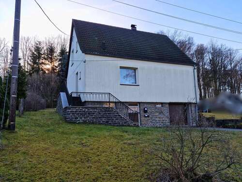 Hausansicht (2) - 5 Zimmer Einfamilienhaus zum Kaufen in Olbernhau-Pfaffroda