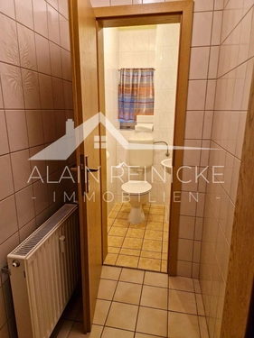 Gäste-WC - Mehrfamilienhaus, Wohnhaus mit 385,50 m&sup2; in Brand-Erbisdorf zum Kaufen