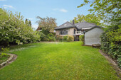 Blick vom Garten rechts - 11 Zimmer Villa zum Kaufen in Ibbenbüren