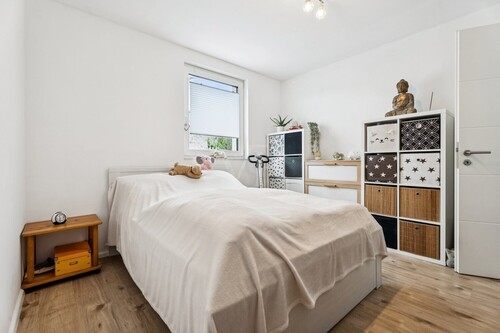 Schlafzimmer 2. Wohneinheit Obergeschoss - 