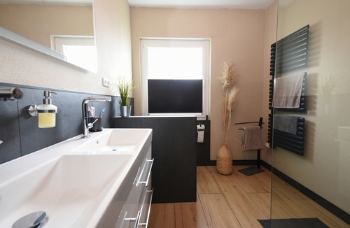 Badezimmer - Einfamilienhaus mit 180,00 m&sup2; in Papenburg zum Kaufen