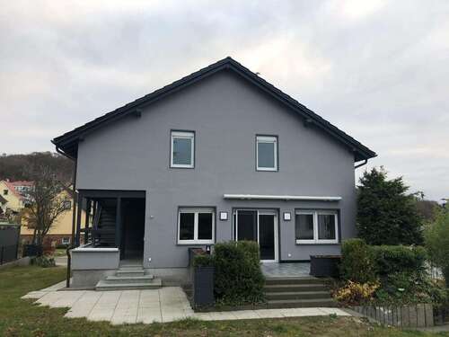 Hausansicht vom Garten - 2 Zimmer Etagenwohnung in Binz