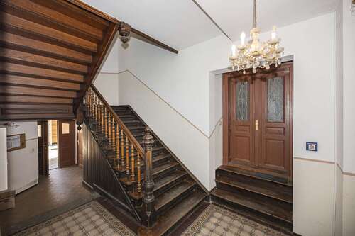 Treppenhaus EG - 3 Zimmer Erdgeschoßwohnung in Leipzig