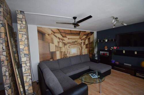 Wohnen - 2 Zimmer Etagenwohnung in Bergisch Gladbach