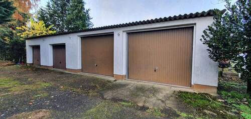 Garagengebäude - 