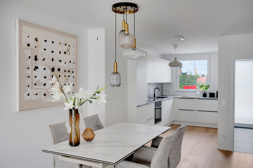 Essbereich - Reihenendhaus mit 145,00 m&sup2; in Friedberg (Hessen) zur Miete