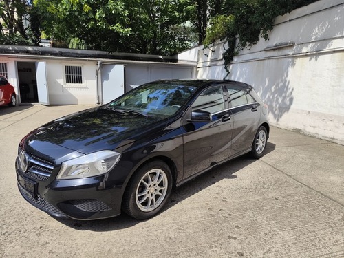 Mercedes-Benz A 180 Activity Edition Navi Standheizung