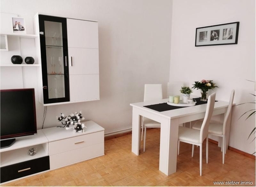 Wohnzimmer - 9 Zimmer Mehrfamilienhaus, Wohnhaus zum Kaufen in Carlow