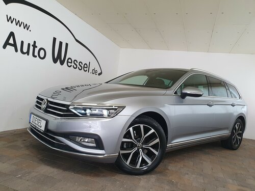 VW Passat Var Elegance DSG Matrix-LED ACC AHK Kam