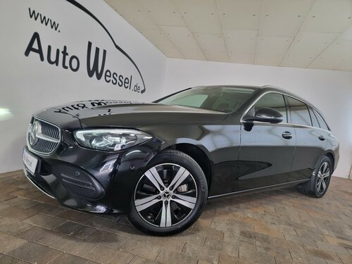 Mercedes-Benz C 300 T e Avantgarde LED ACC AHK Navi Kamera