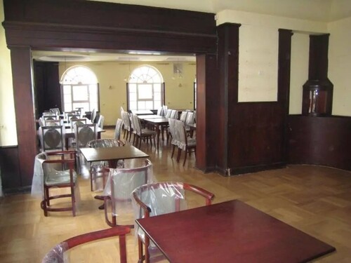 Bild 4 - Einfamilienhaus mit 679,00 m&sup2; in Schneeberg zum Kaufen