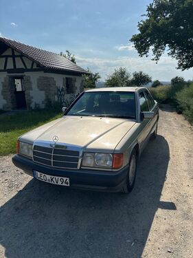 Mercedes-Benz 190