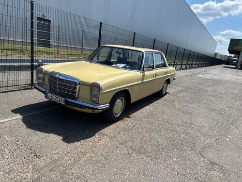 Mercedes-Benz 200