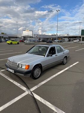 Mercedes-Benz 190