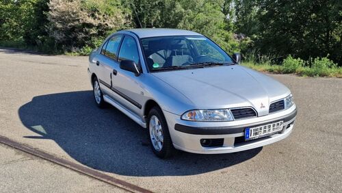 Mitsubishi Carisma