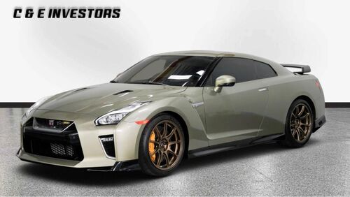 Nissan GT-R
