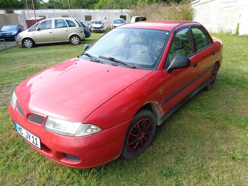 Mitsubishi Carisma