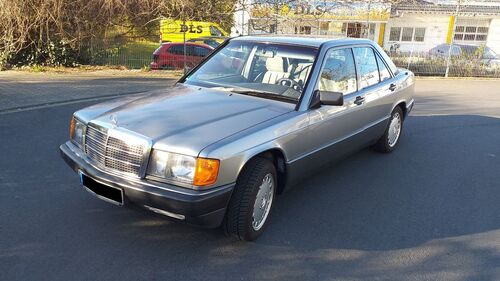 Mercedes-Benz 190