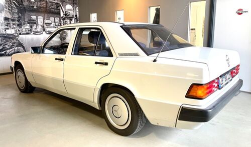 Mercedes-Benz 190